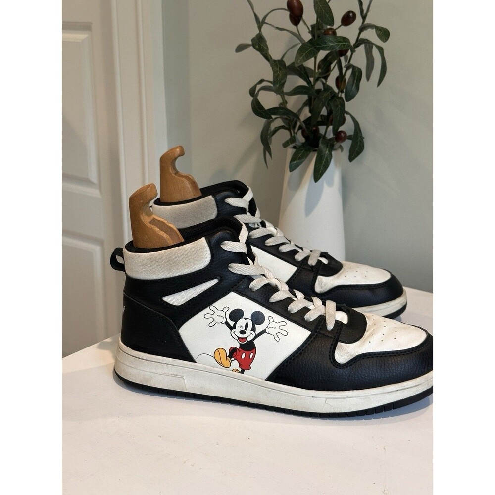 Disney Mickey Mouse High Top Sneakers Black White Retro Skate Shoes Women Size 6